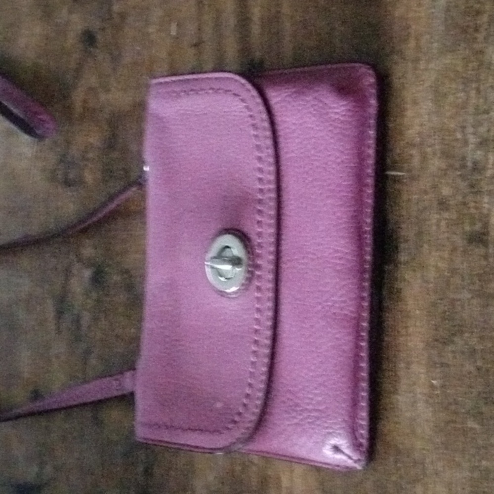 GUC COACH TWIST LOCK CROSSBODY